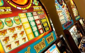 বাংলা ভাষায় টেক্সাস হোল্ডেম নিয়ম ও টেবিল বোঝার সহায়তা